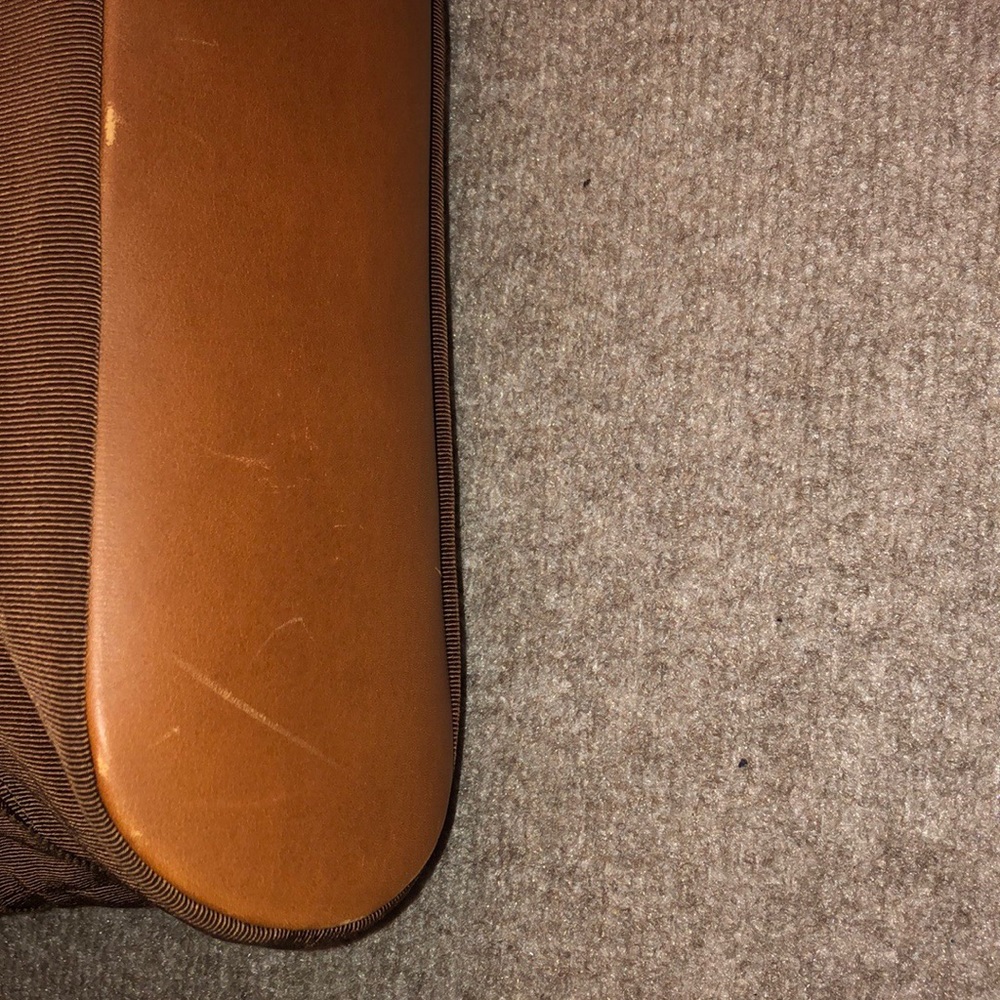 Salvatore Ferragamo Handbag - Picture 8 of 8
